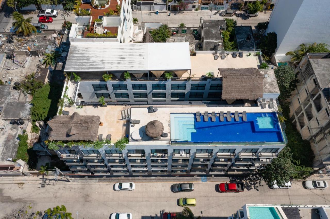Hotel 52 Плая дел Кармен Екстериор снимка