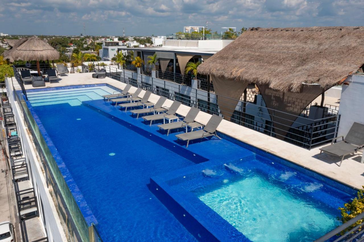 Hotel 52 Плая дел Кармен Екстериор снимка